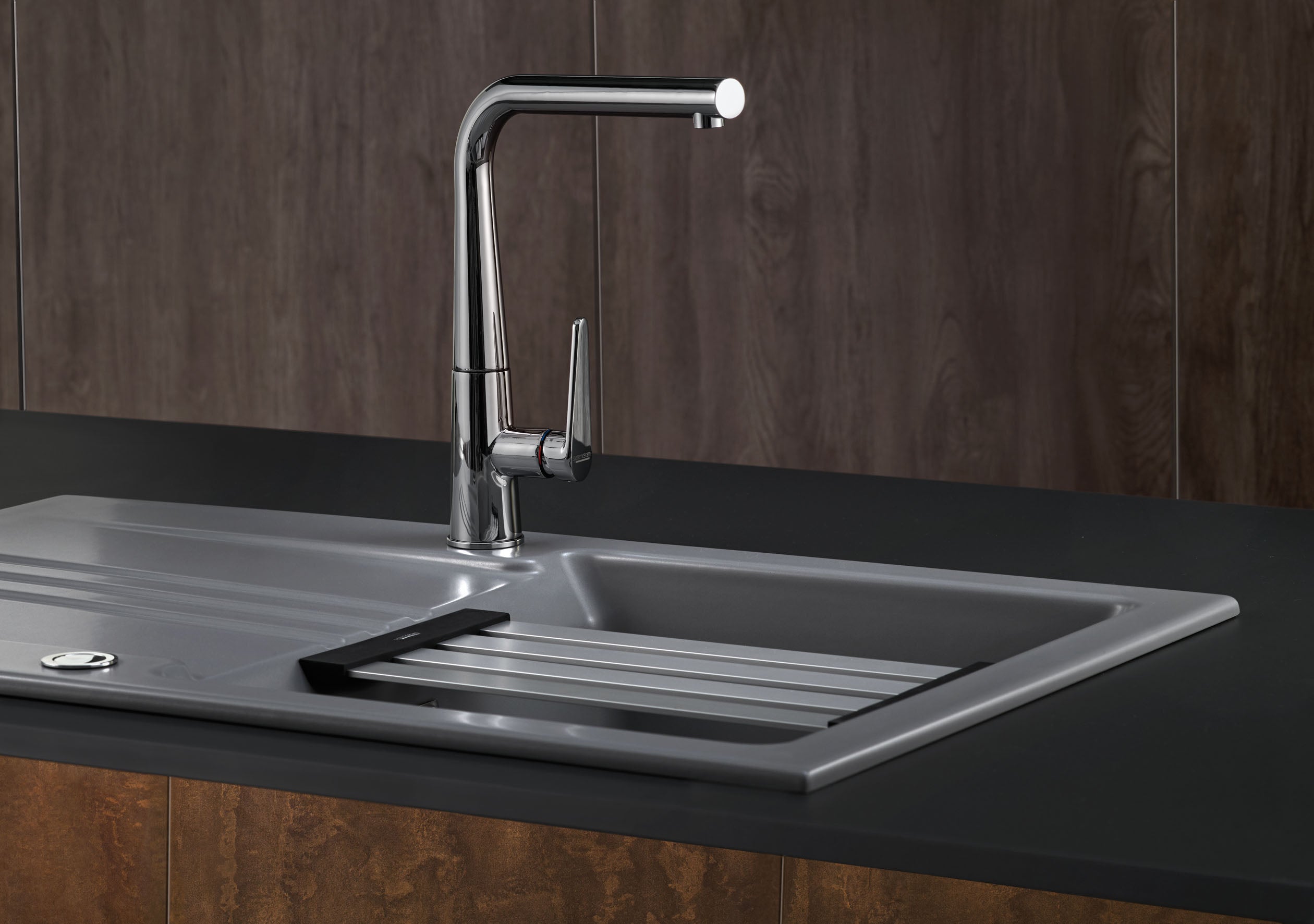 SYSTEMCERAM Armatur Tono Schwarz 360° drehbar   18736