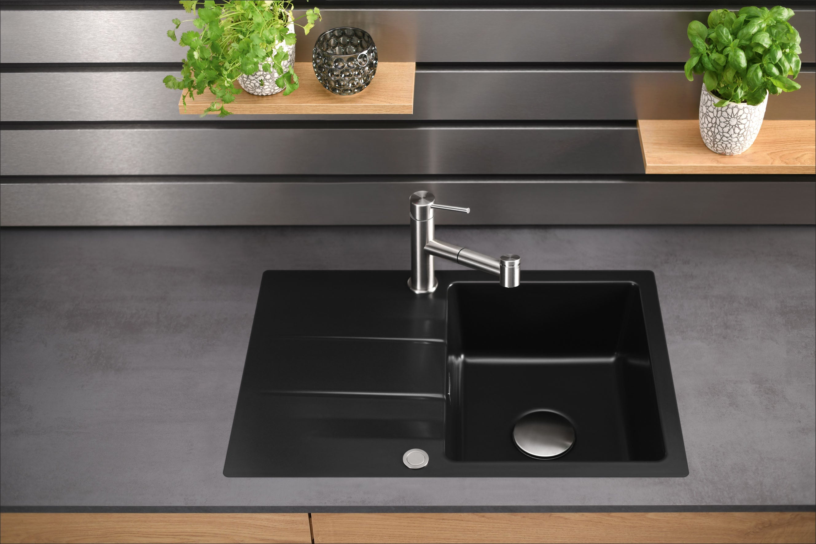 SYSTEMCERAM Einbauspüle Genea 75 F Fango 23 inkl. Handbetätigung, für 50 cm Schrankbreite, Spüle zum flächenbündigen Einbau, inkl. 4 x Eckradien R 10 Auflage reversibel 55900123