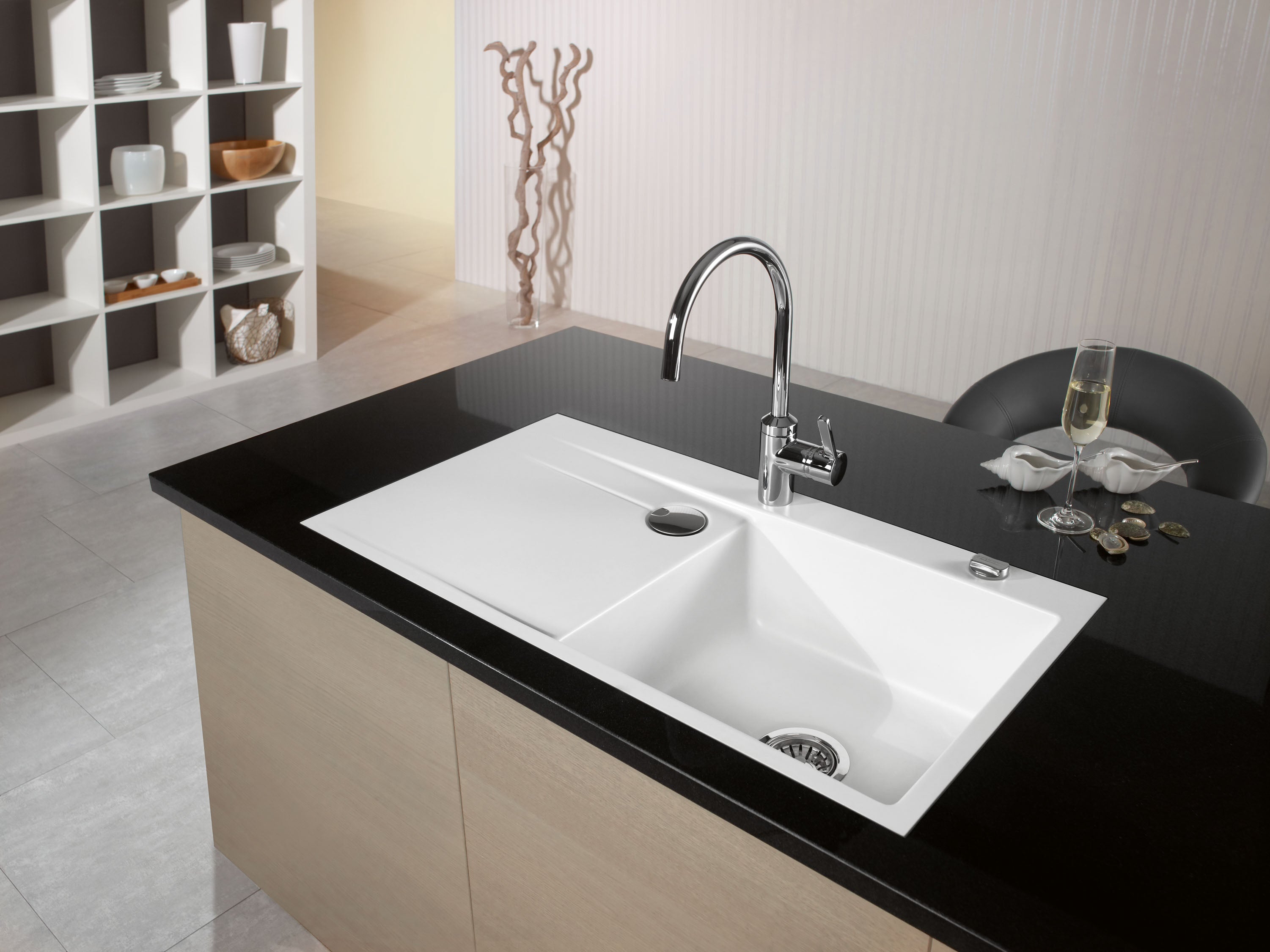 SYSTEMCERAM Einbauspüle Stema 90 F Be. Li. Grönland 12 inkl. Excenterbetätigung, für 60 cm Schrankbreite, Spüle zum flächenbündigen Einbau mit Sinktop Resteausguss, inkl. 4 x Eckradien R 10 Auflage Becken links 55530212