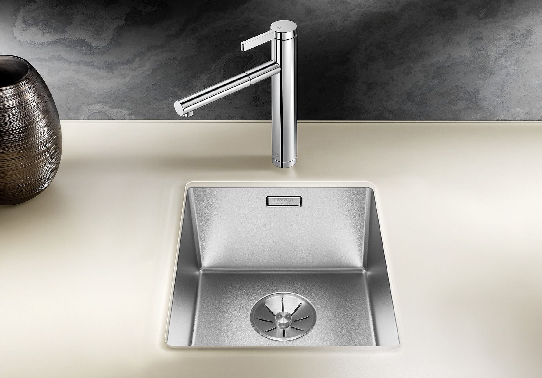 BLANCO CLARON 340-U Durinox Edelstahl Durinox ohne Ablauffernbedienung keine Beckenlage 523384
