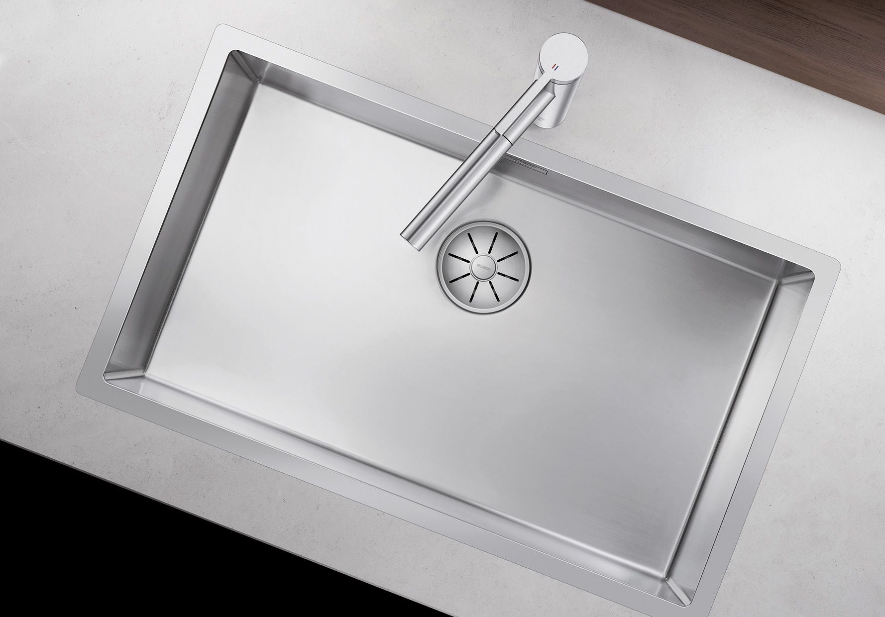 BLANCO CLARON 700-IF Edelstahl Seidenglanz ohne Ablauffernbedienung keine Beckenlage 521580