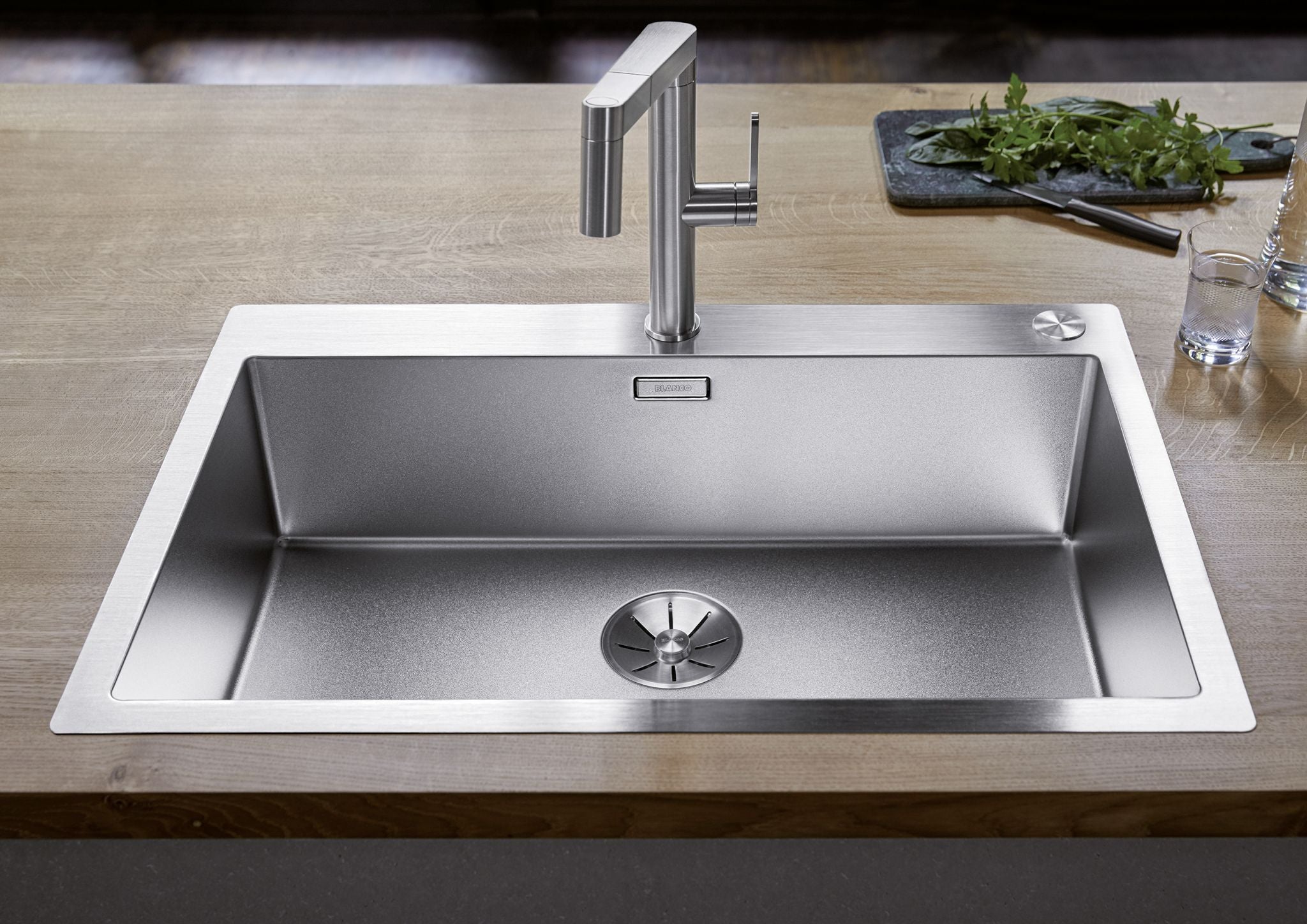 BLANCO CLARON 700-IF/A Durinox Edelstahl Durinox mit Ablauffernbedienung keine Beckenlage 523394