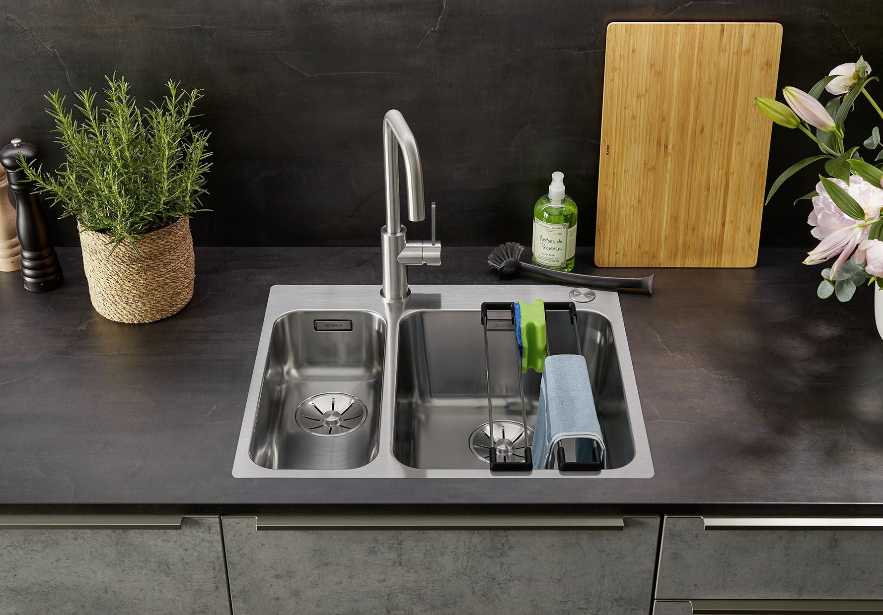 BLANCO SOLIS 340/180-IF/A Edelstahl Bürstfinish mit Ablauffernbedienung Becken rechts 526132