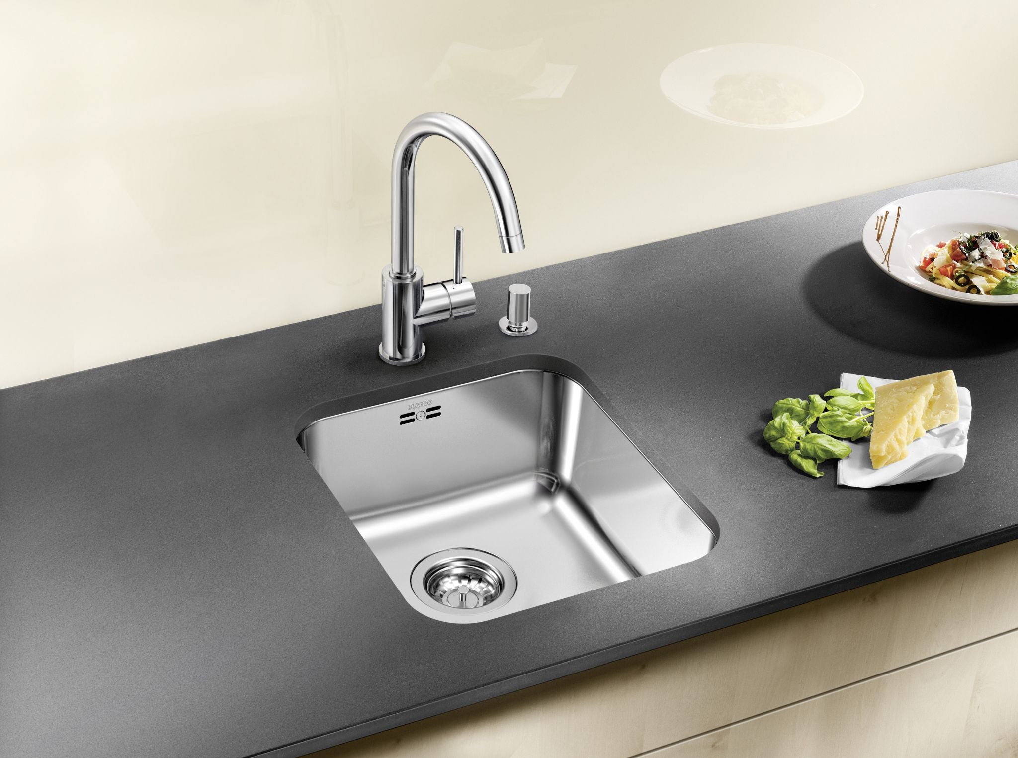 BLANCO SUPRA 340-U Edelstahl Bürstfinish ohne Ablauffernbedienung 518199