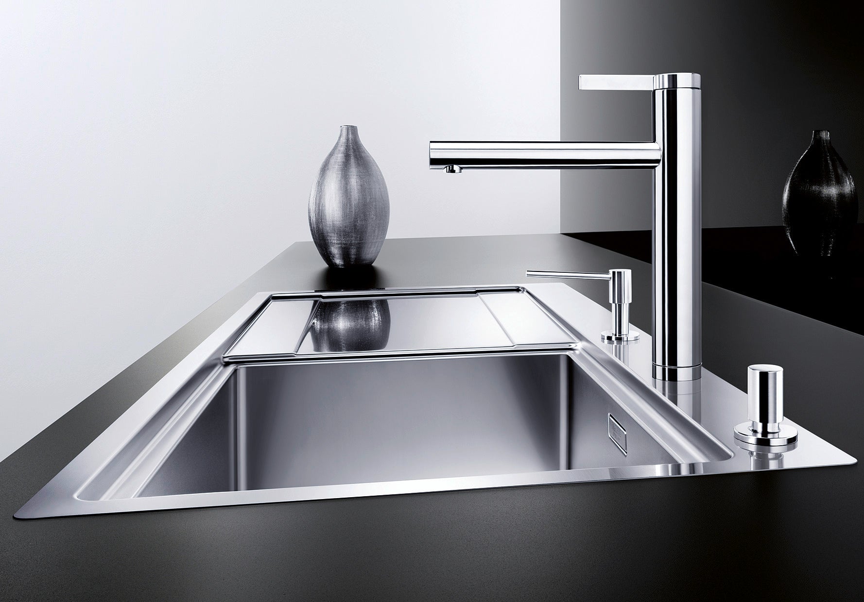 BLANCO LINEE metallische Oberfläche Hochdruck chrom 517594