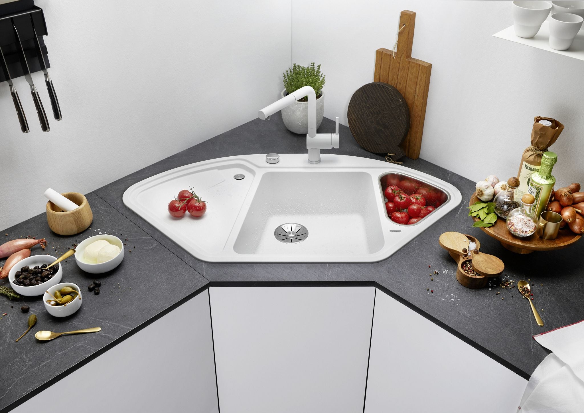 BLANCODELTA II SILGRANIT mit Ablauffernbedienung mit Zubehör weiß 523660