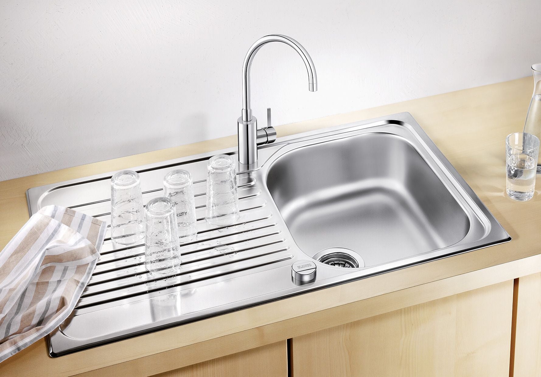 BLANCO TIPO 45 S Edelstahl Naturfinish mit Ablauffernbedienung 526335